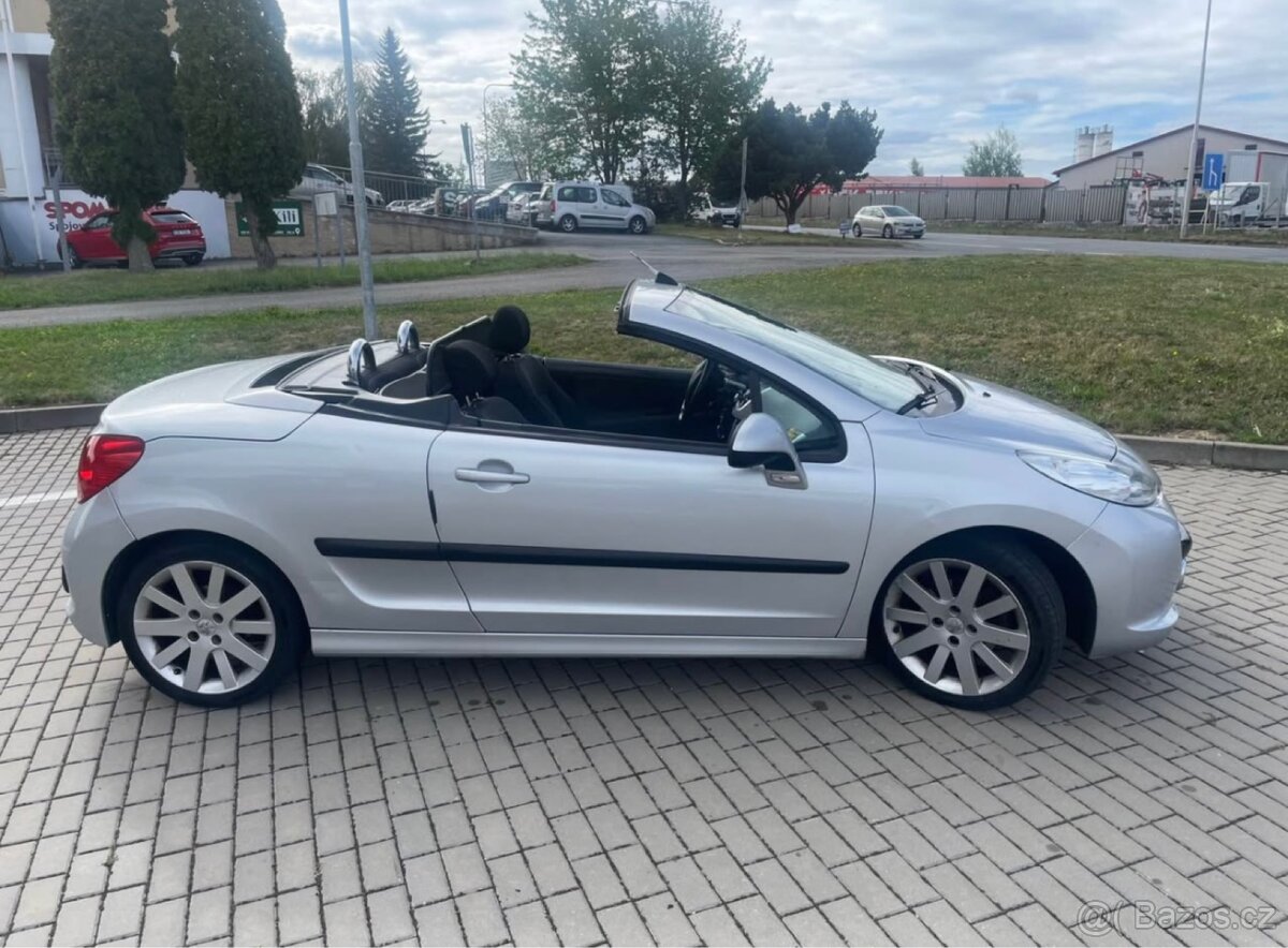 Peugeot 207 CC - 4