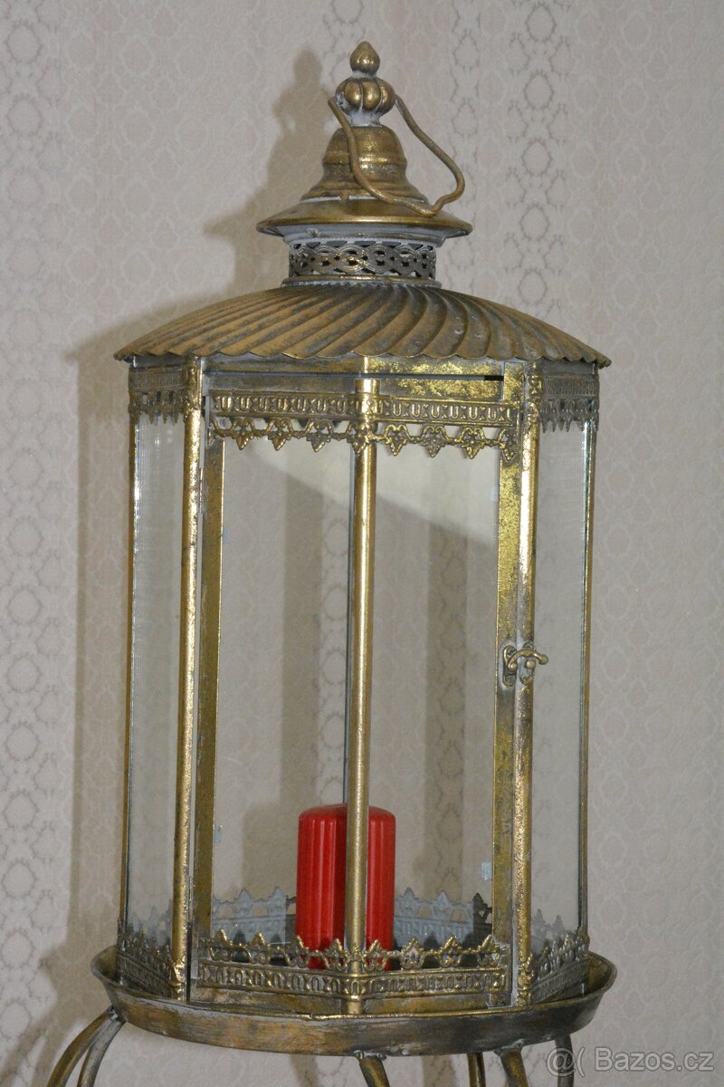 Retro kovová lucerna na stolečku - set - 4