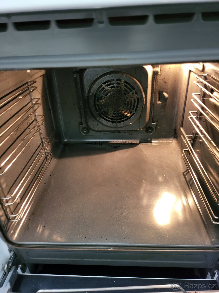 sklokeramický sporák Amica - 4