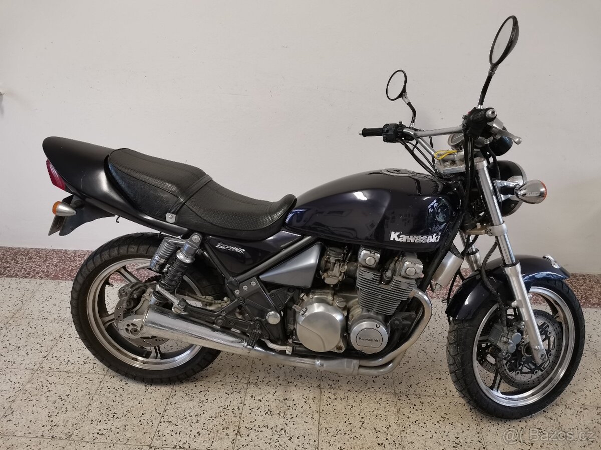 Kawasaki Zephyr KZ 550 - 4