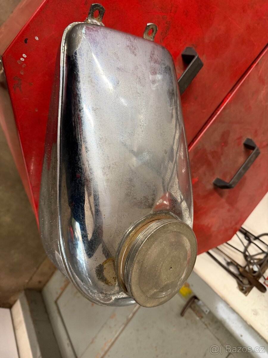 Nádrž ČZ předválečná - 4