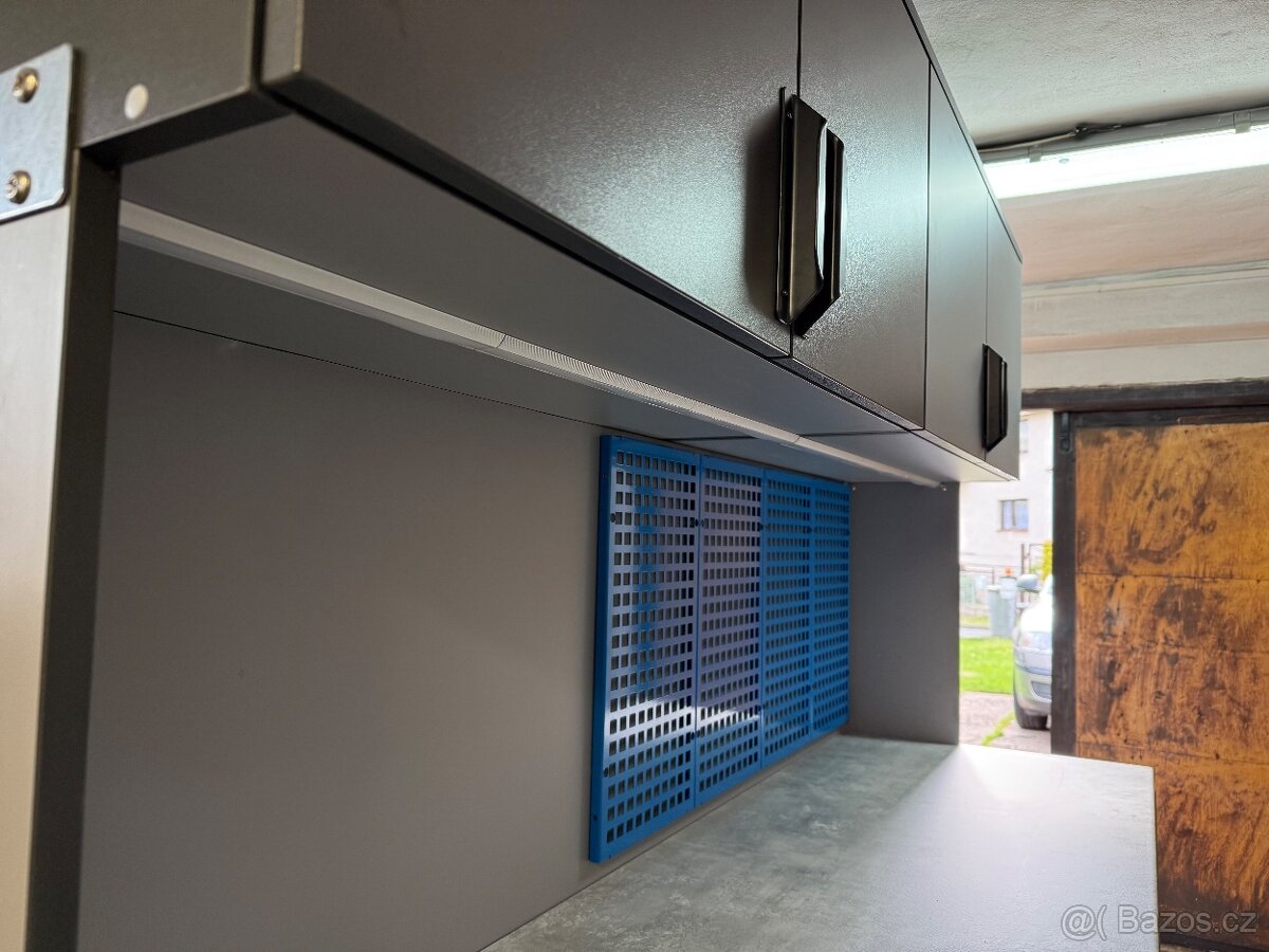 Dílenský stůl - 4