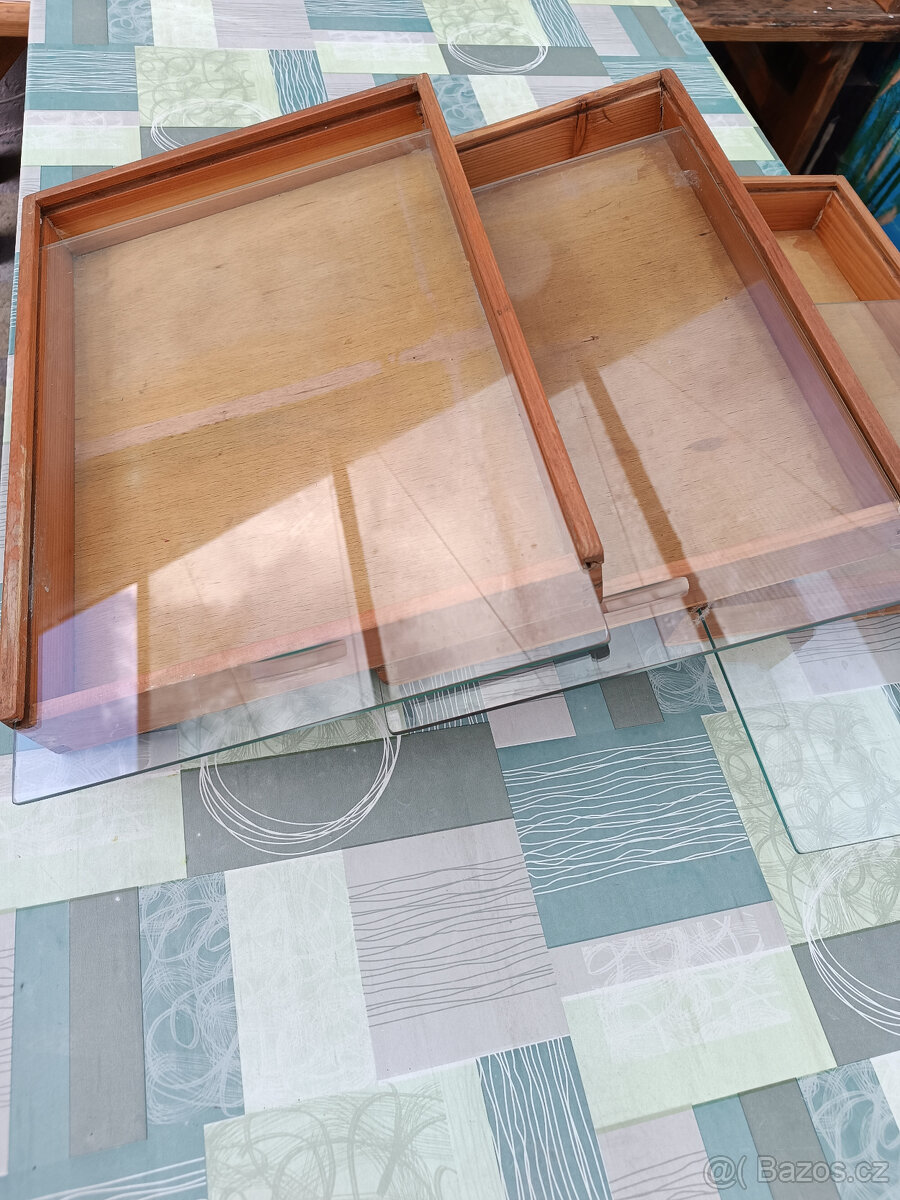 Výstavní box-dřevený proskleny - 4