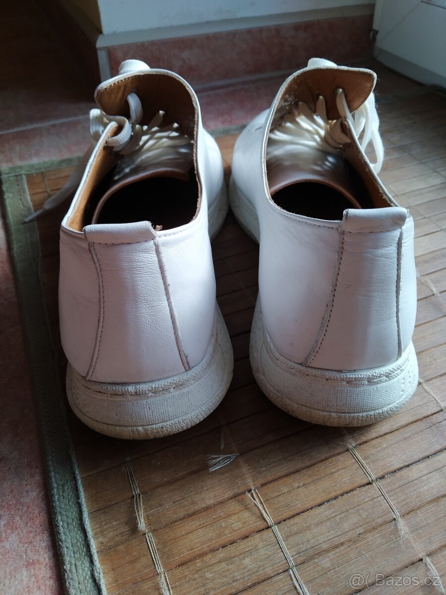 Celokožené bílé vycházkové boty vel.+++39+++ - 4