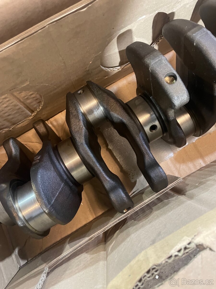 Kliková hřídel BMW E92 335i - 4