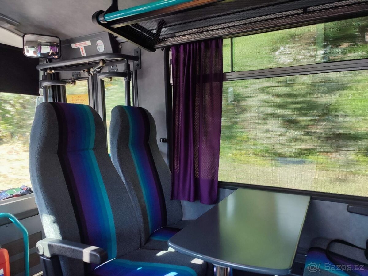 Obytný autobus Karosa C935 - 4