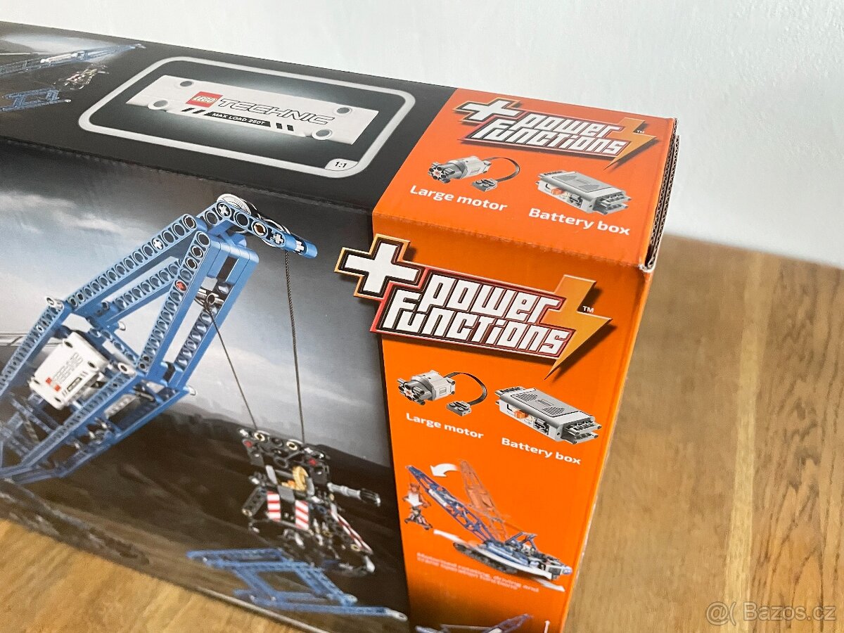 nové Lego Technic 42042 Pásový jeřáb - 4