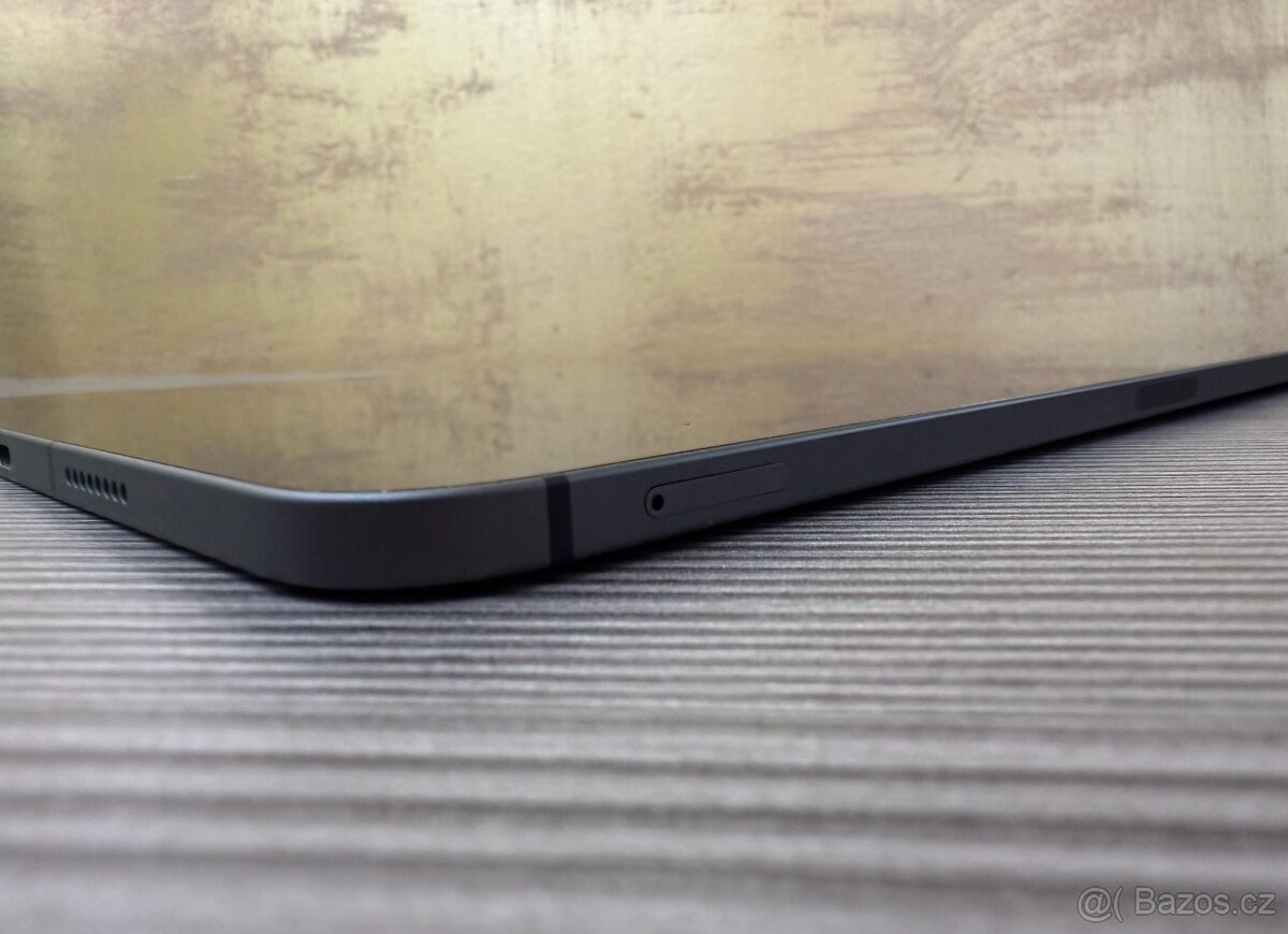 Apple iPad Pro 11" 2021 M1 128GB Cellular šedý - 4