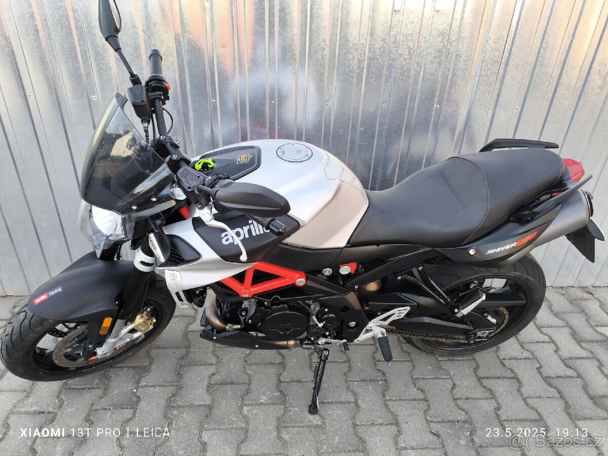 Aprilia Shiver 900 - 4