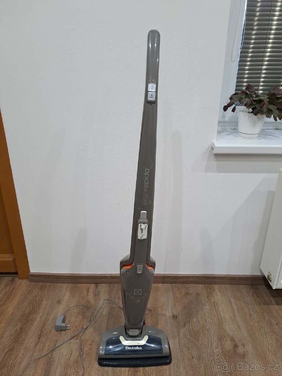 Aku tyčový vysavač - 4