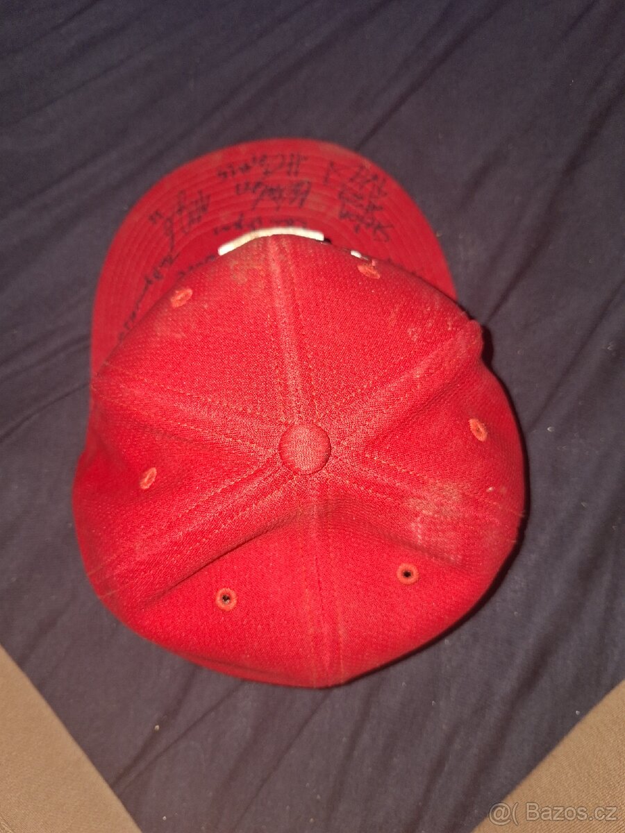 Podepsaná baseballová čepice - 4