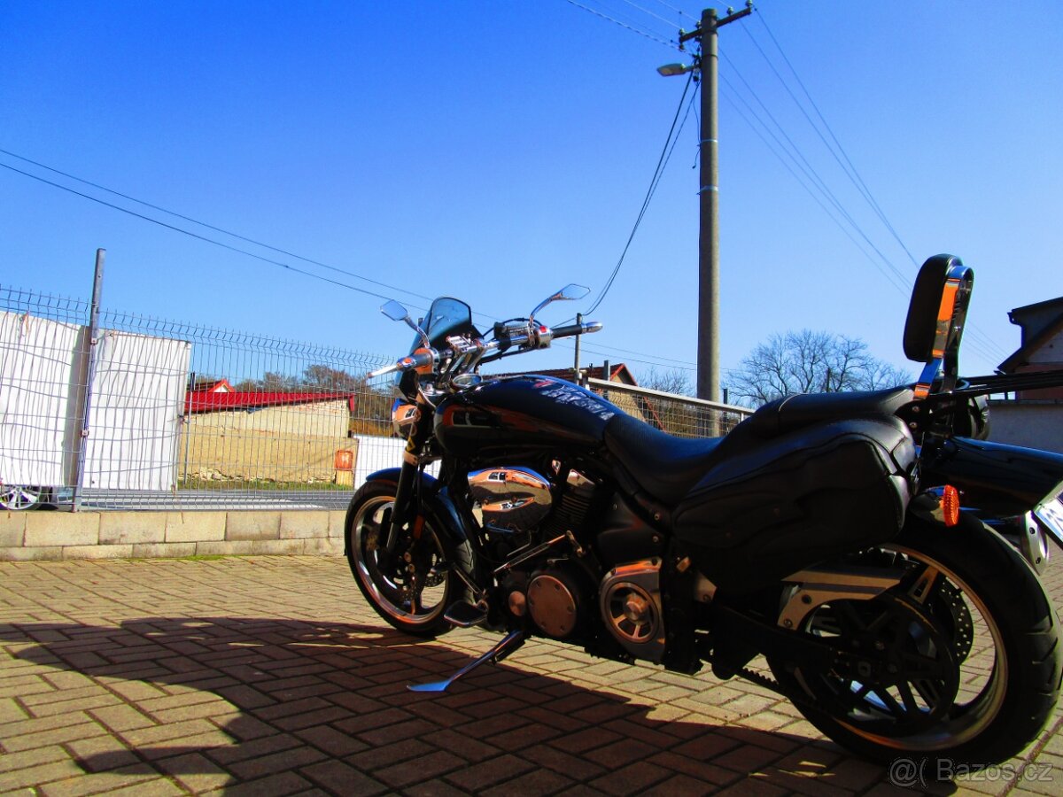 Yamaha XV 1700 Warrior - 4