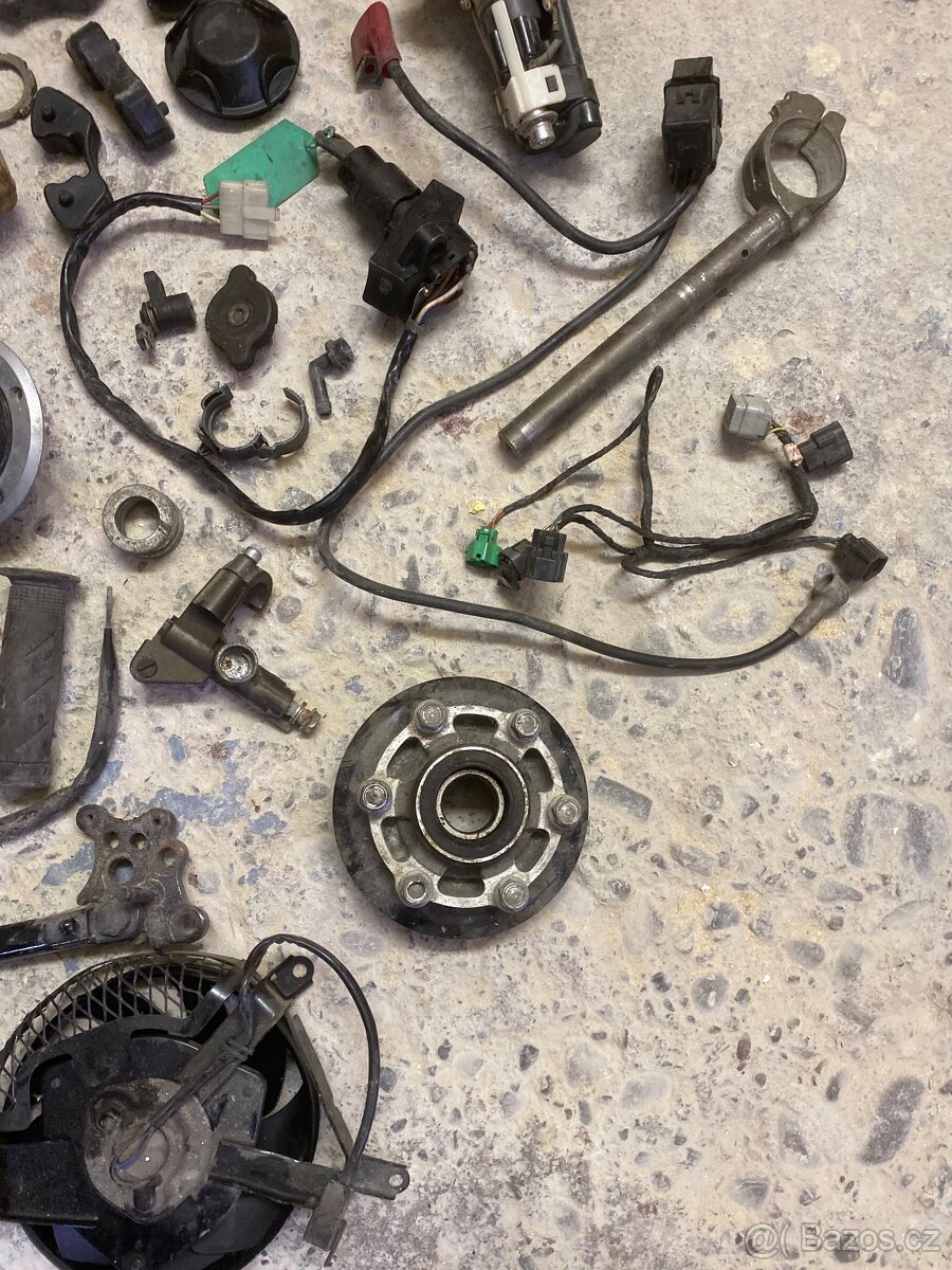 Kawasaki 636 díly - 4