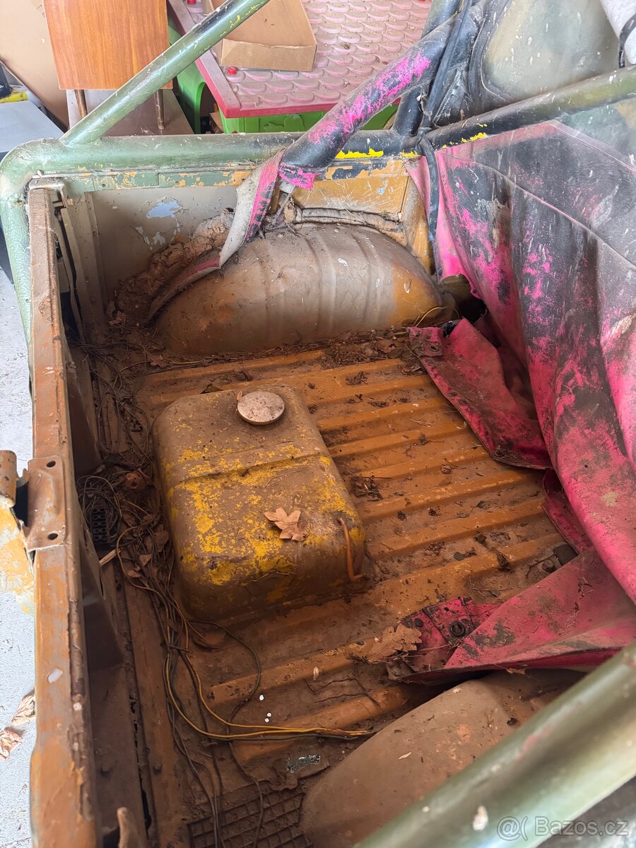 Suzuki Samurai - 4