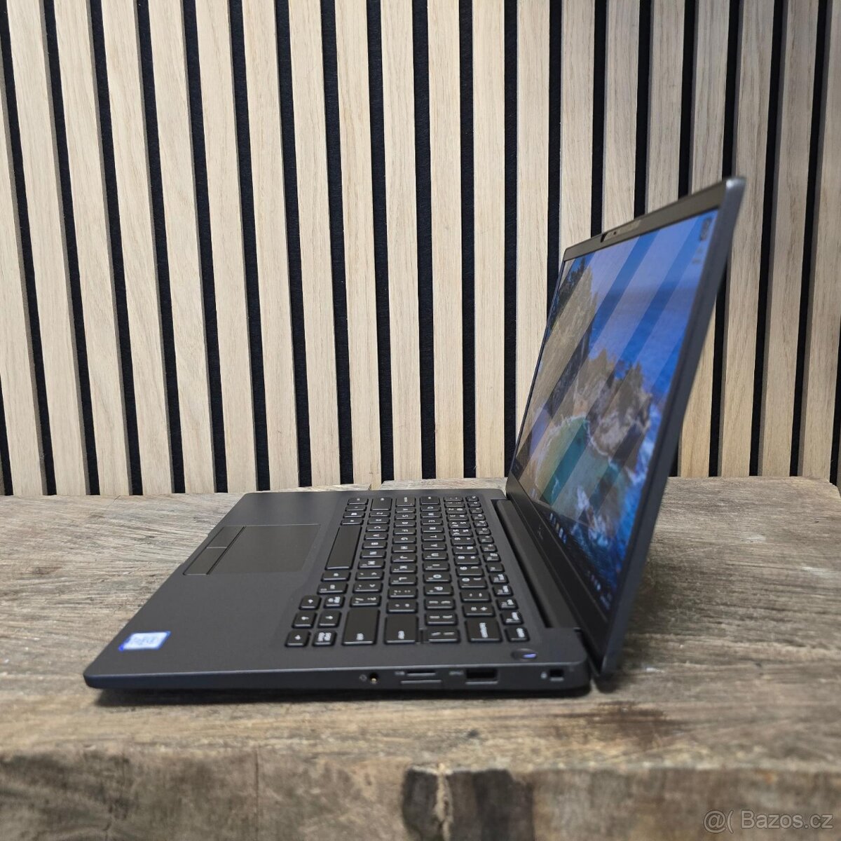2002) Dell Latitude 7400 - i5-8365U / 16GB RAM / 256GB SSD/1 - 4