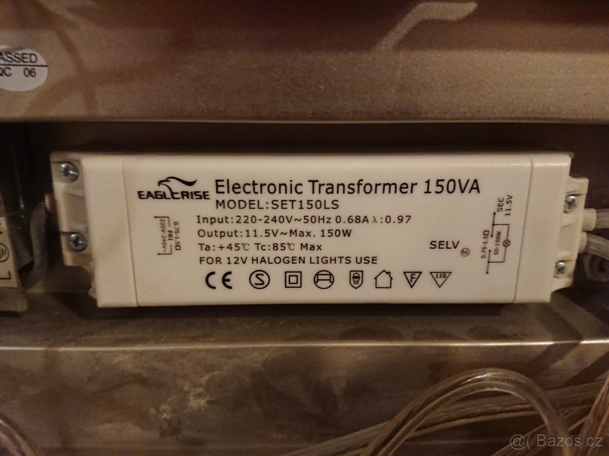 Závěsné nerezové světlo. - 4