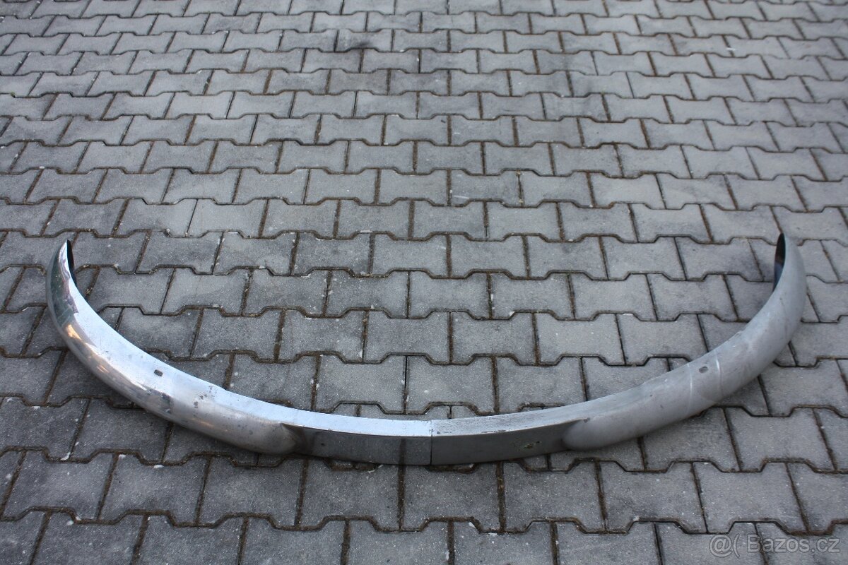 Tatra 603-1 nebo Šilhavka - přední nárazník bez členů - 4