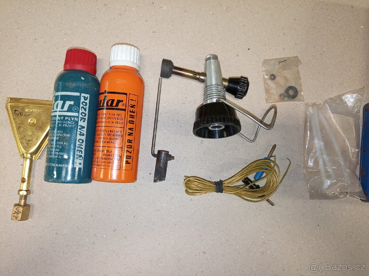 Sběratelská plynová páječka BUTAR – Kovodělný podnik Praha - 4