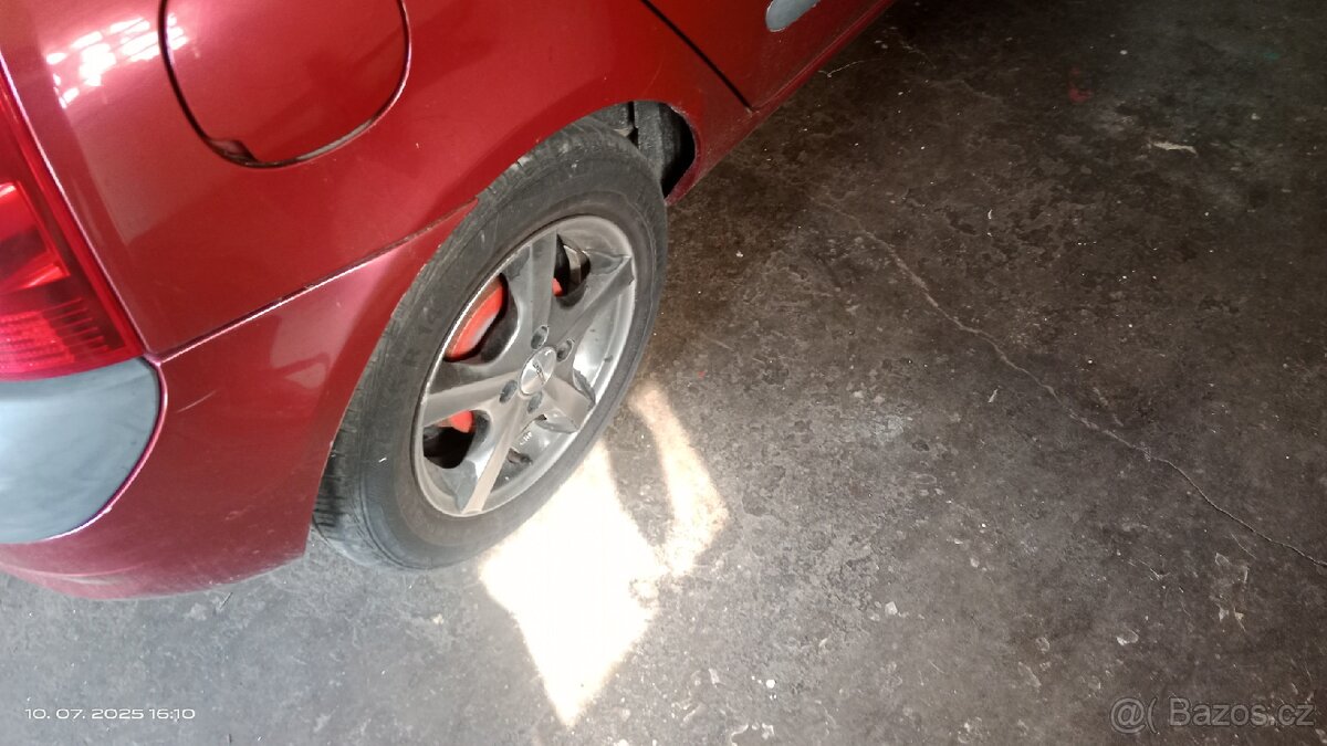 Renault Clio 2 1.2 16v rok 2001 STK do 11.9.2027 - 4