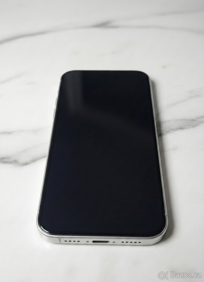 Ochranné sklo pro iPhone 13 / 13 Pro / 14 / 16e – nové - 4