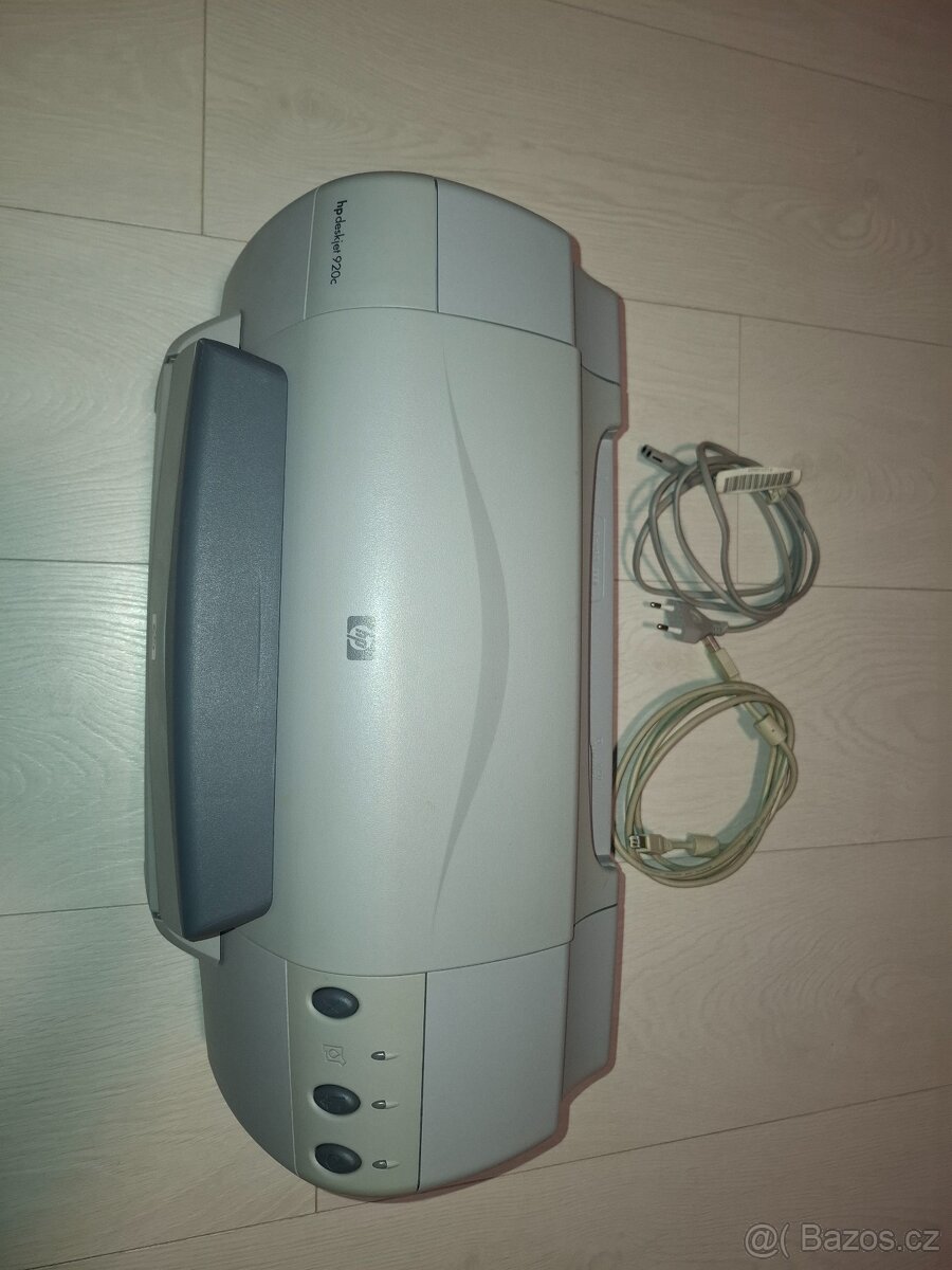 Barevná inkoustová tiskárna HP DeskJet 920c - 4