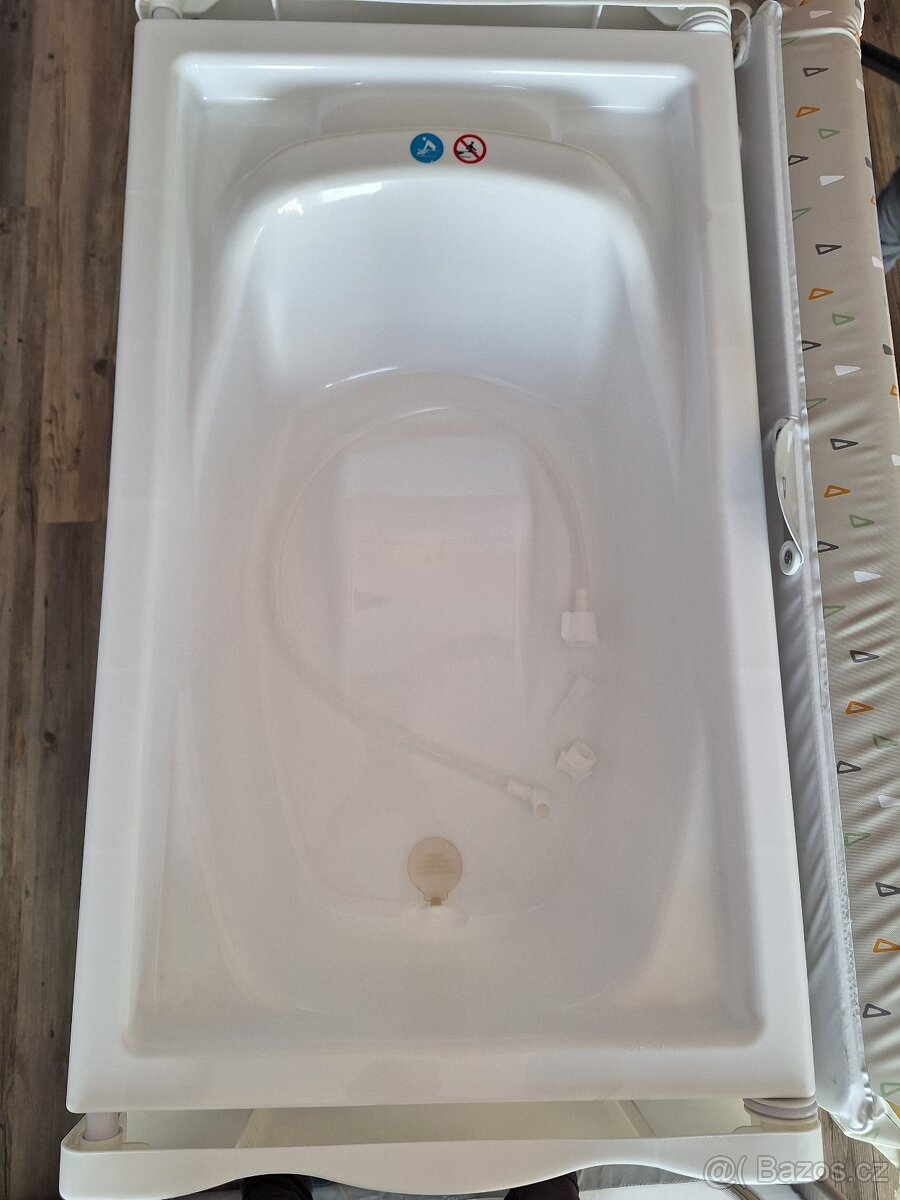 DARUJI přebalovací pult s vaničkou - 4