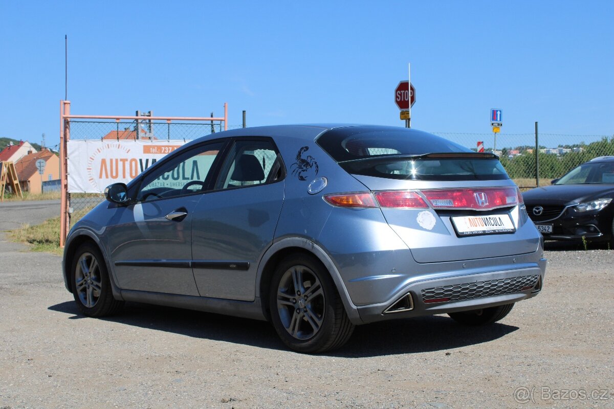 Honda Civic, 1,8 i DIG.KLIMA, VÝHŘEVY - 4