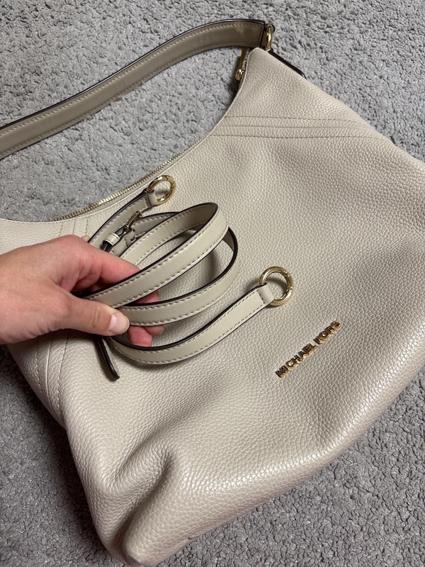 Michael Kors Aria kožená béžová kabelka - 4