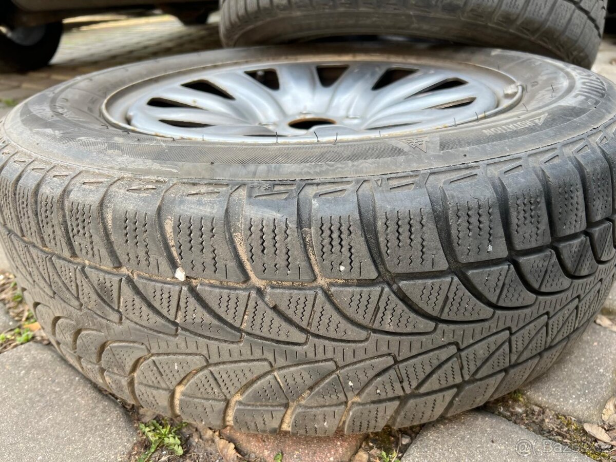 Disky R16 Škoda Passat+zimni pneu - 4