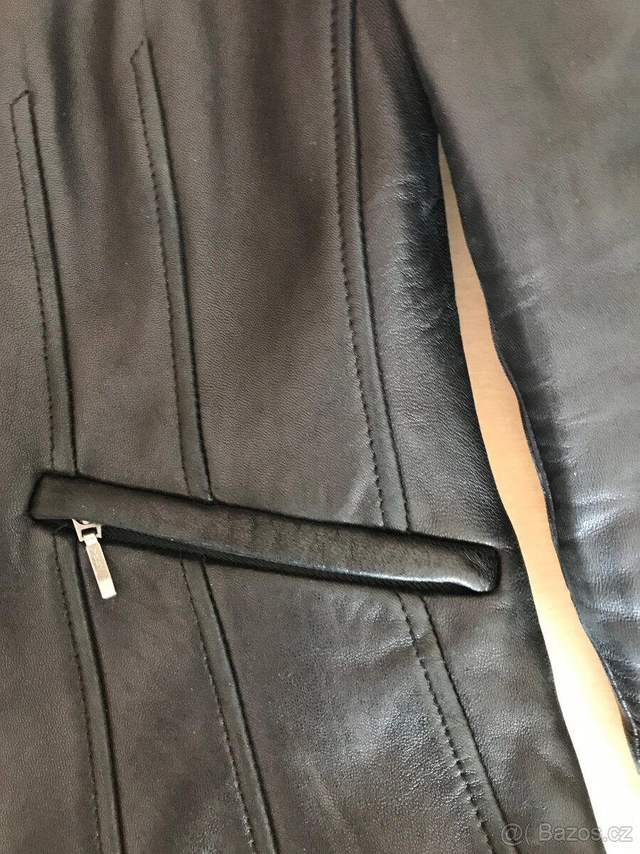 Dámská kožená bunda Calvin Klein - 4