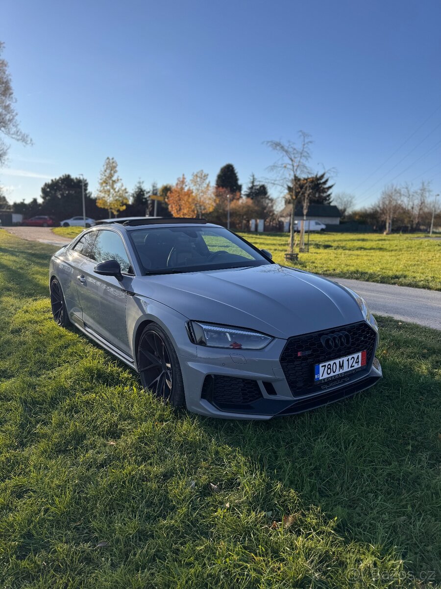 Pronajem vozu Audi RS 5 - 4