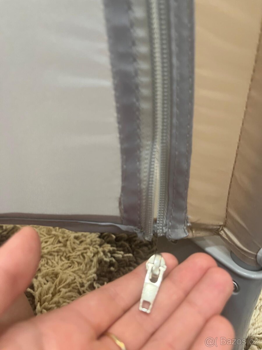 Cestovní postýlka - 4