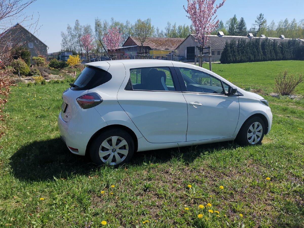 Renault zoe R110 52kwh 85tis. - 4