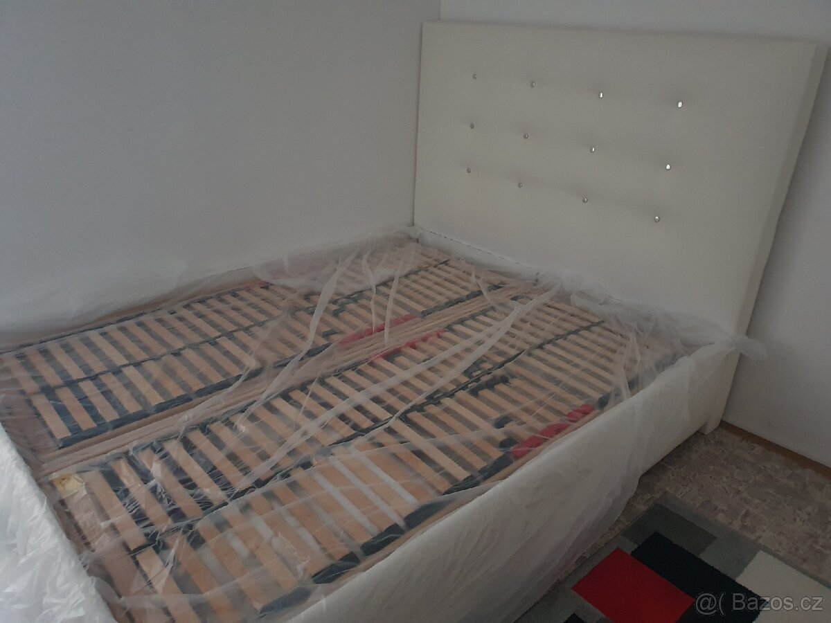 Manželská postel - 4
