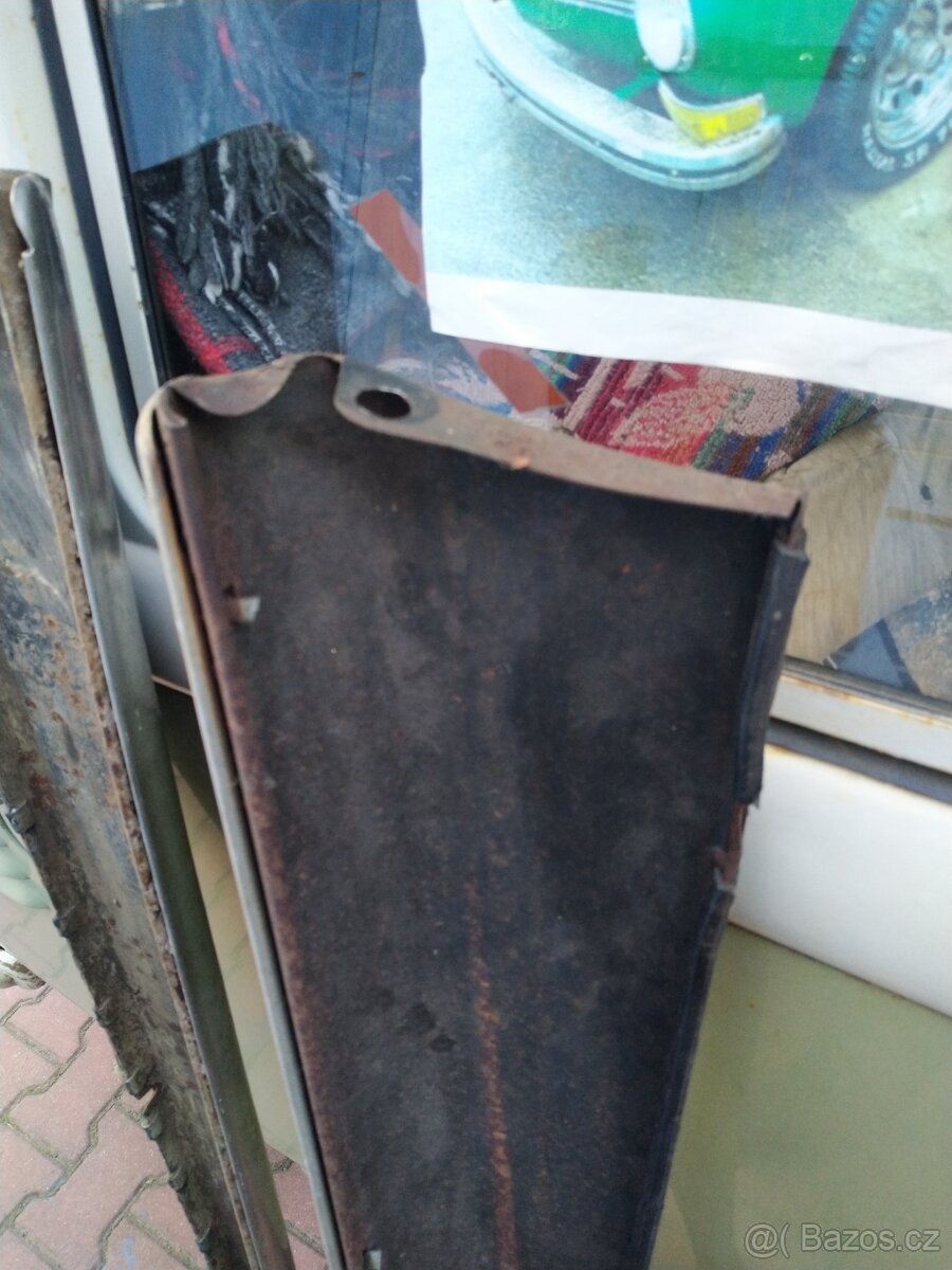 Prodám stupačky na VW brouk - 4