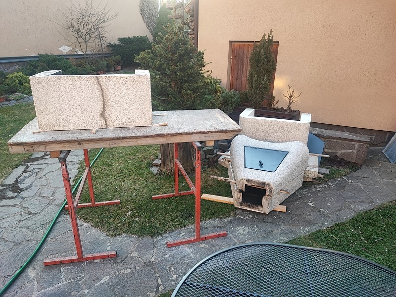 Zahradní betonový krb - 4