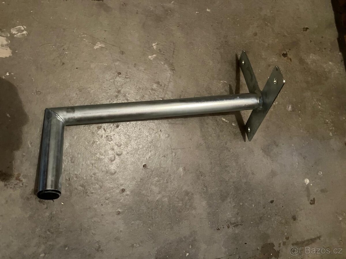 Drzak satelitni anteny - 4