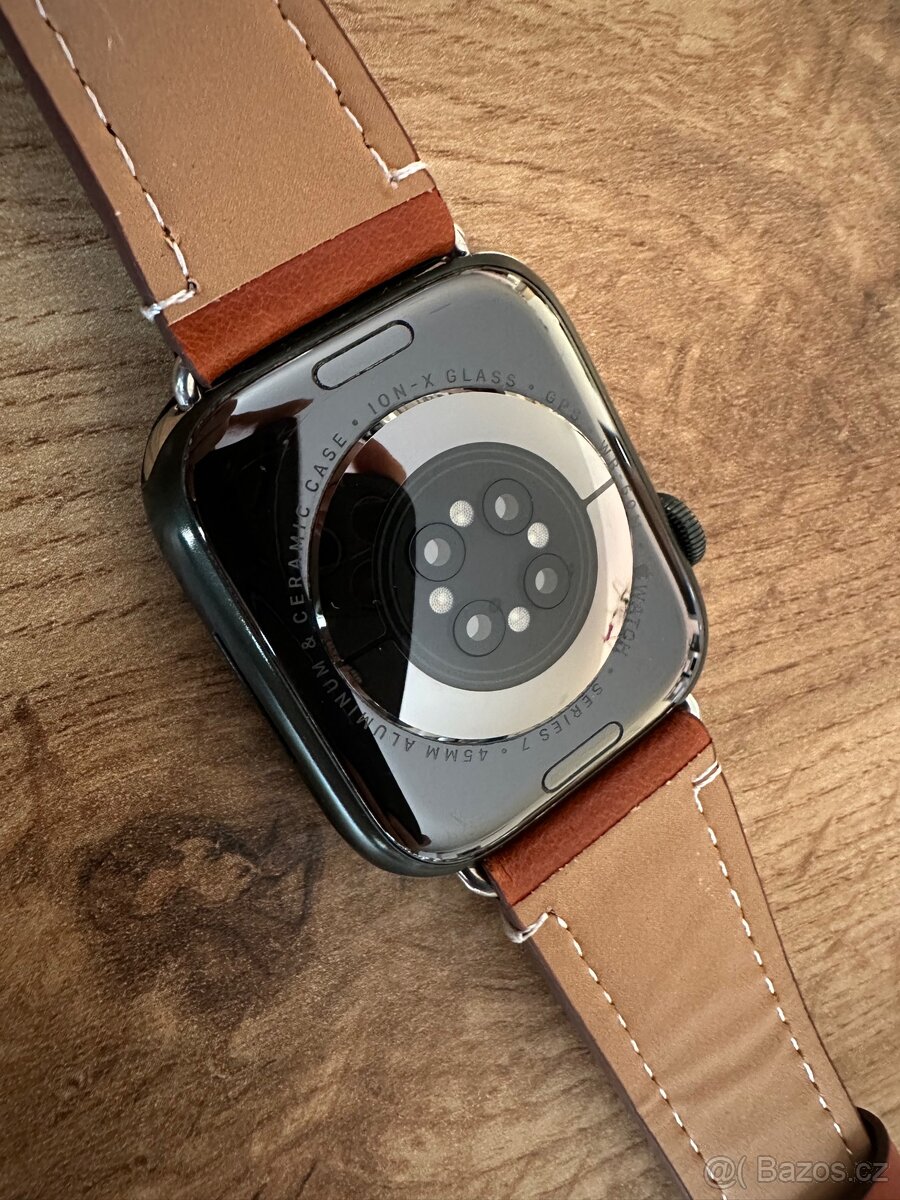 Apple Watch 7 45mm - 4