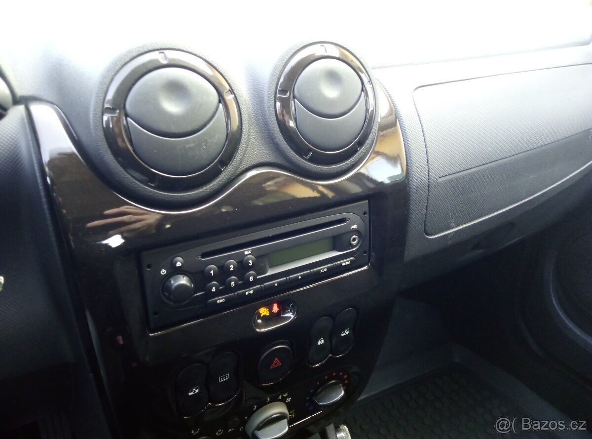 Dacia Duster, 1.6i 77kW 4x4 KLIMA - 4