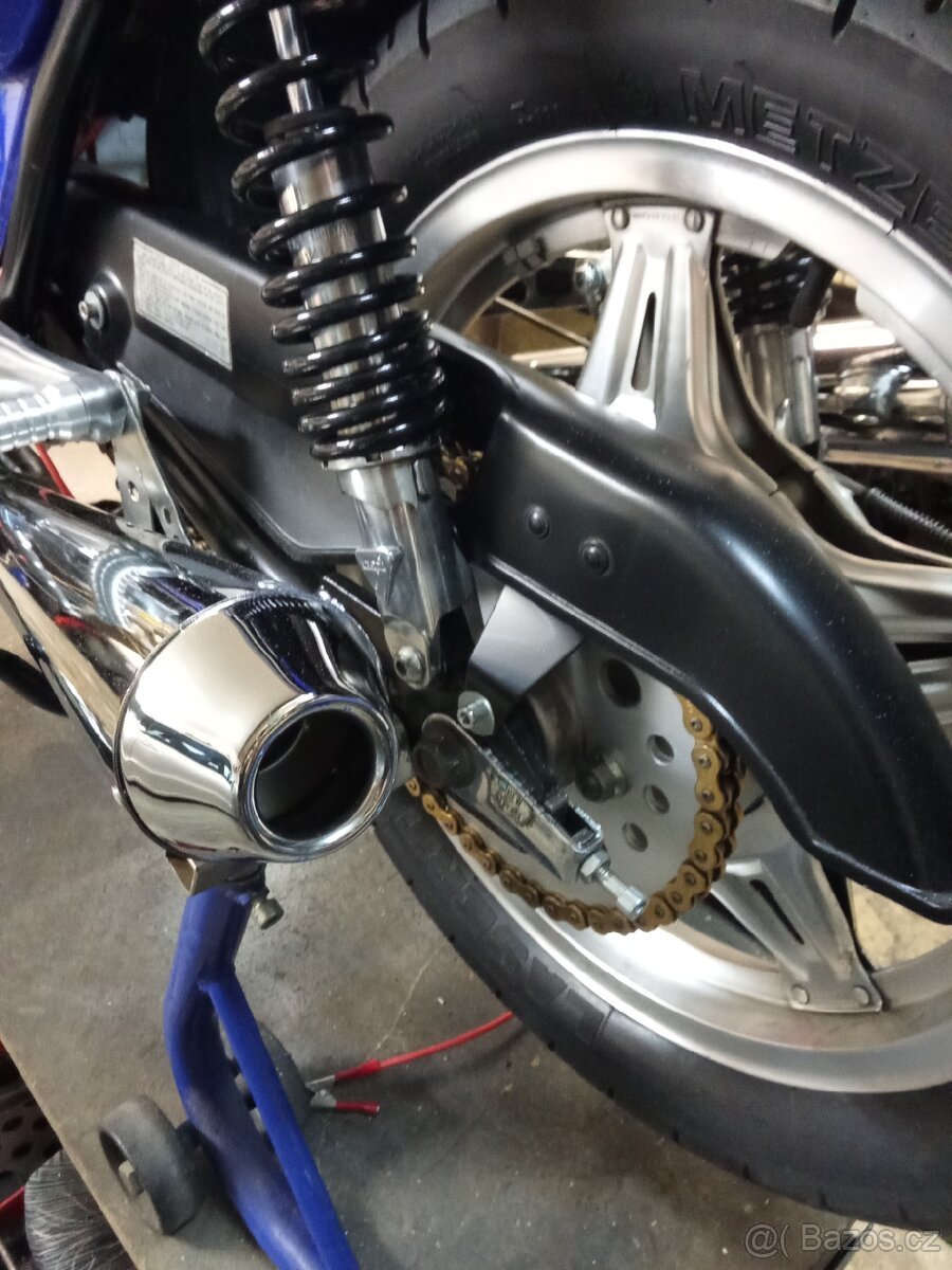 Honda CB 750 K - 4