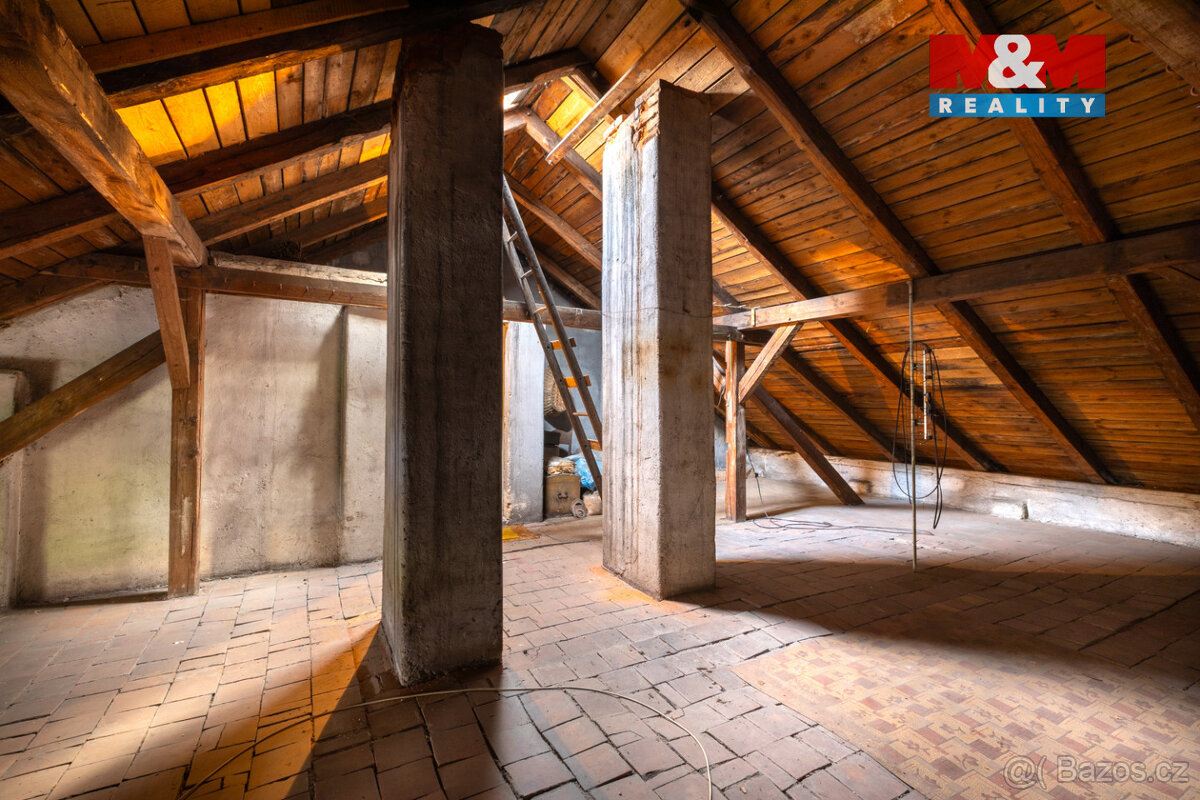 Prodej rodinného domu 5+1, 391 m2, v Rakovníku - 4