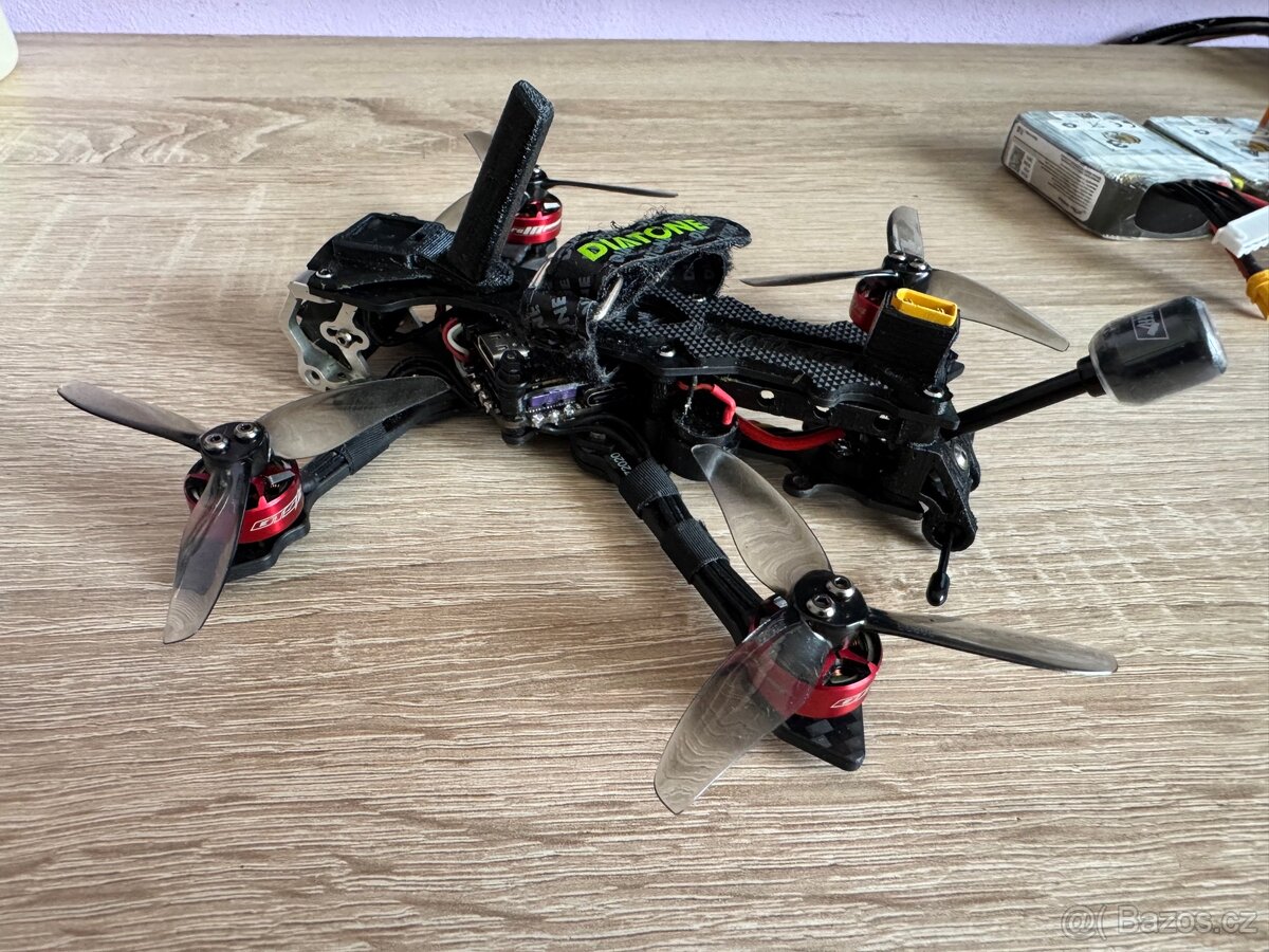 FPV Dron Diatone Roma LR3 - 4