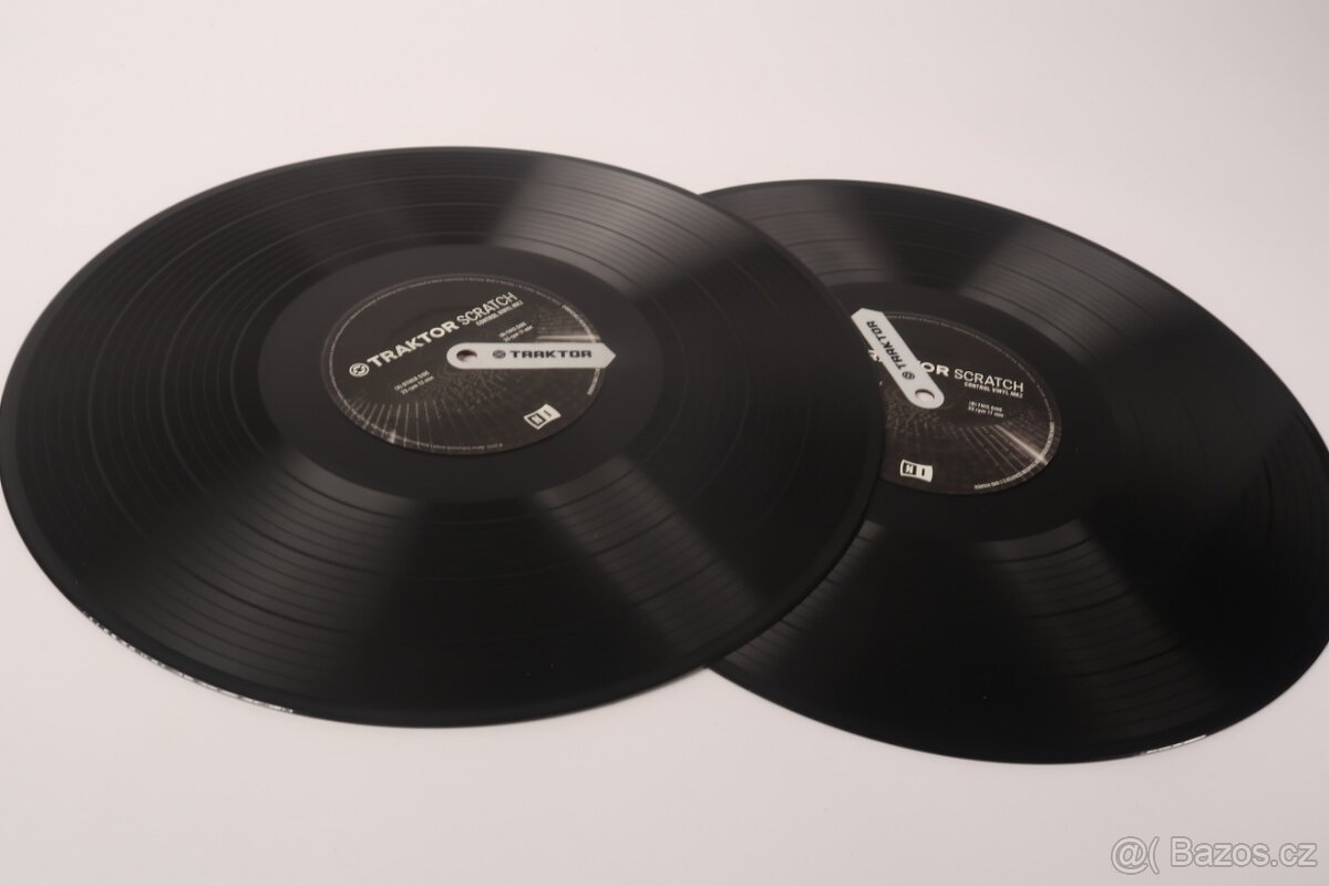 vinyly TRAKTOR Scratch Control MKII velká sada - 4