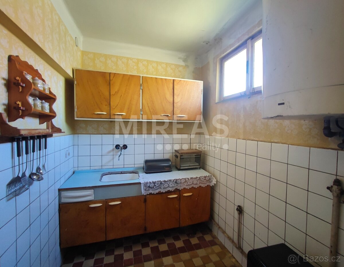 Volárna, prodej rodinného domu 3+1/garáž, vejminek, na pozem - 4