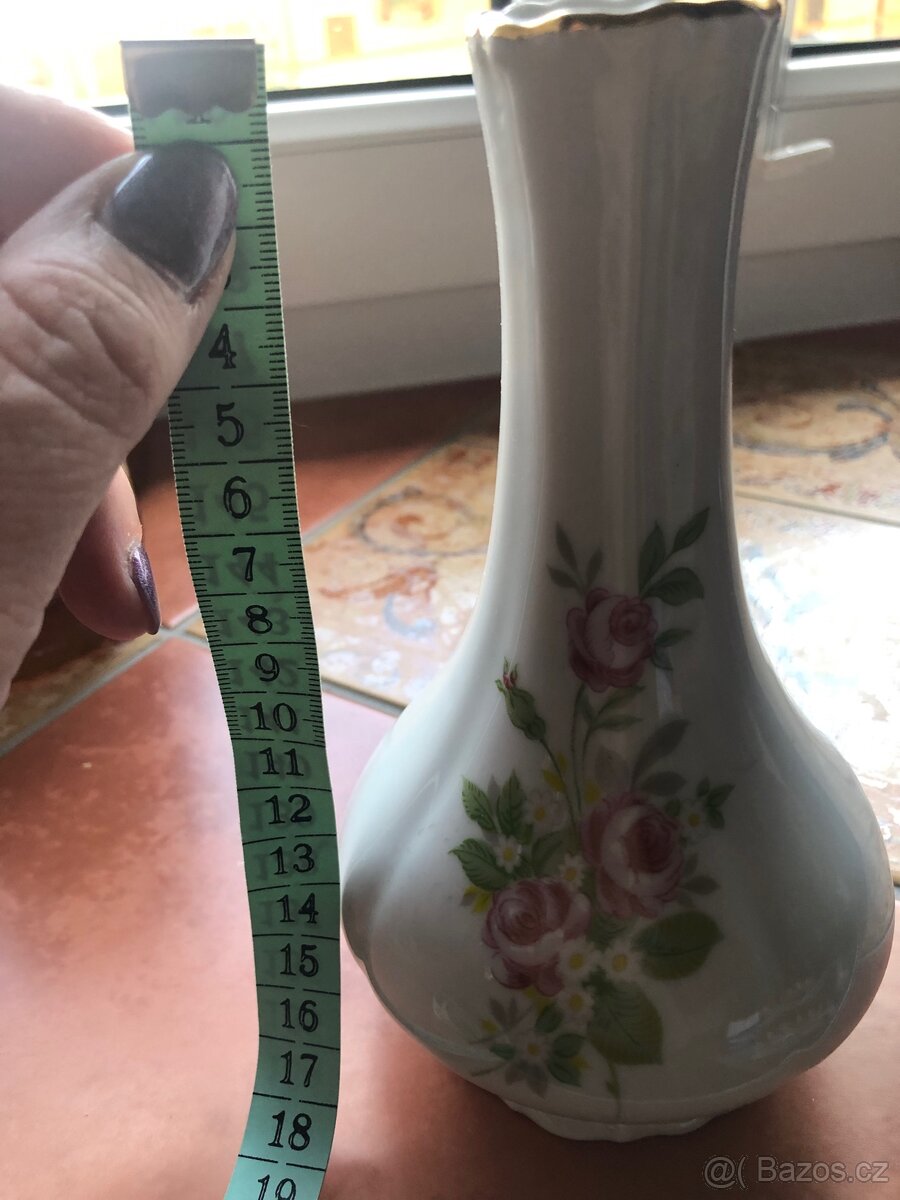 Vázička - 4