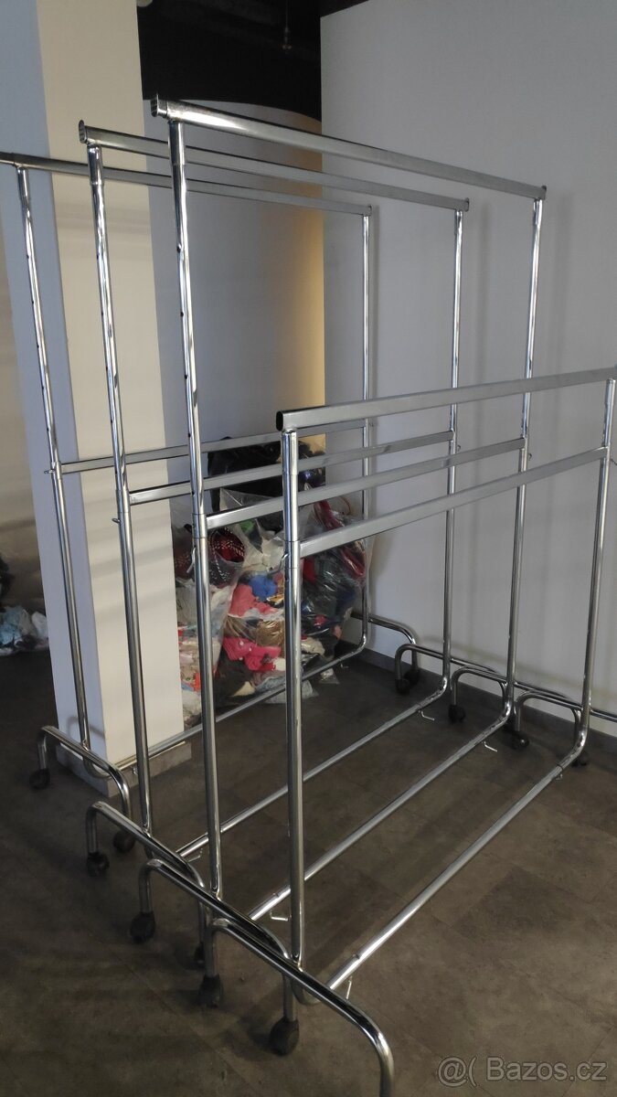 Stojany,štendry na oblečení - 4