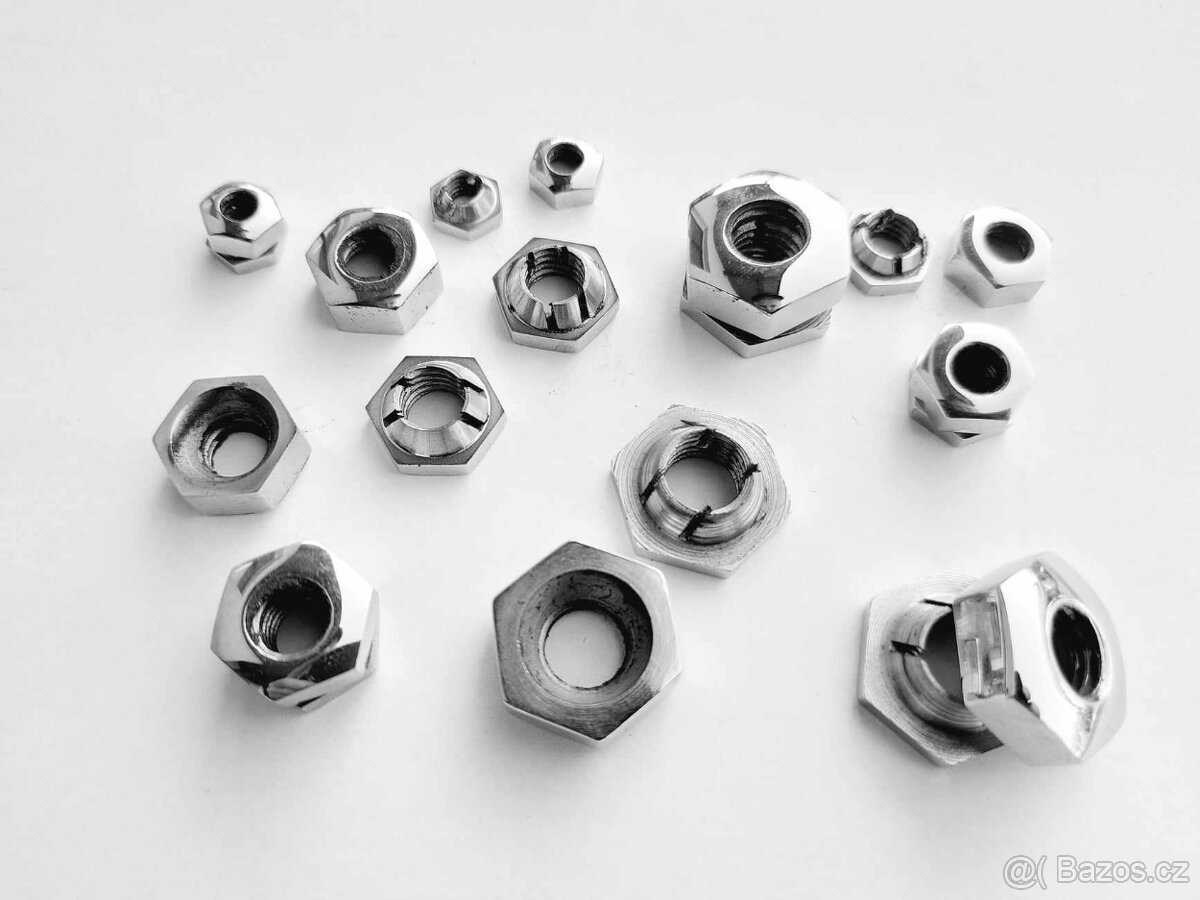 AERO 30, 50 šrouby kolies a dverí - 4