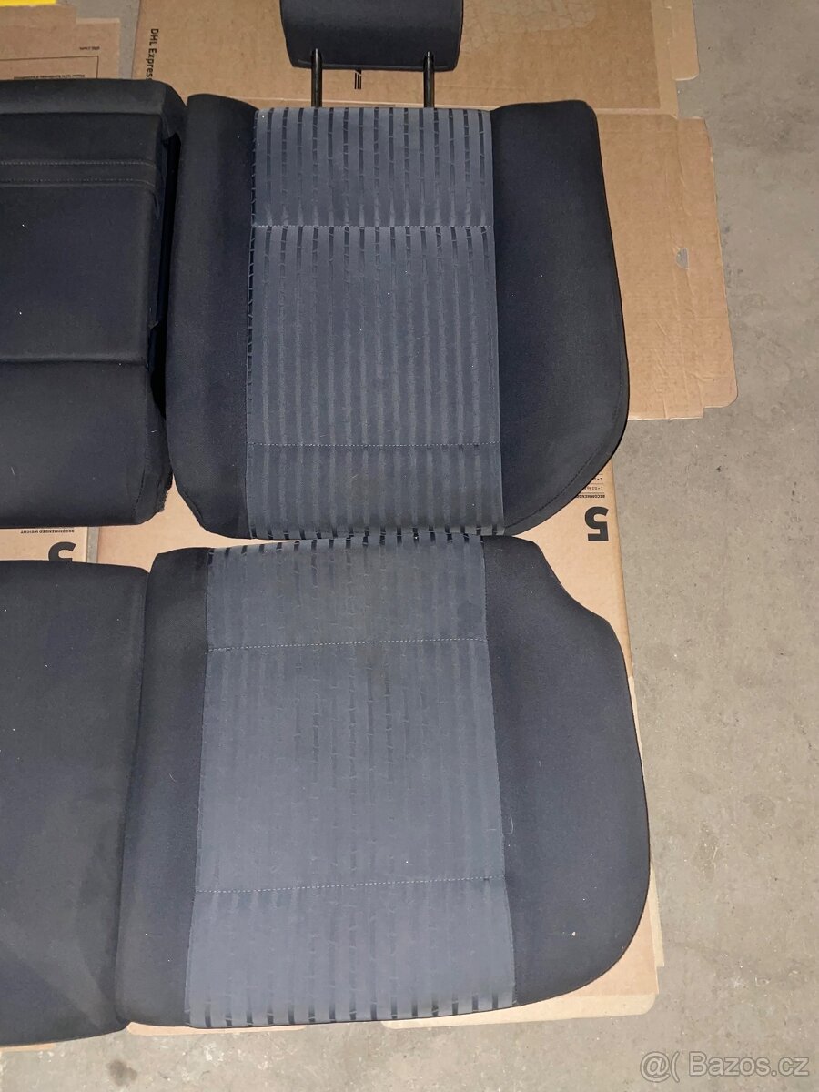 Octavi 1 sedacky - 4