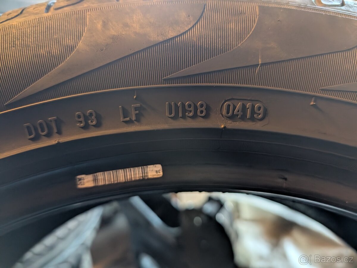 235/50R19 99V Pirelli Scorpion letní použité - 4
