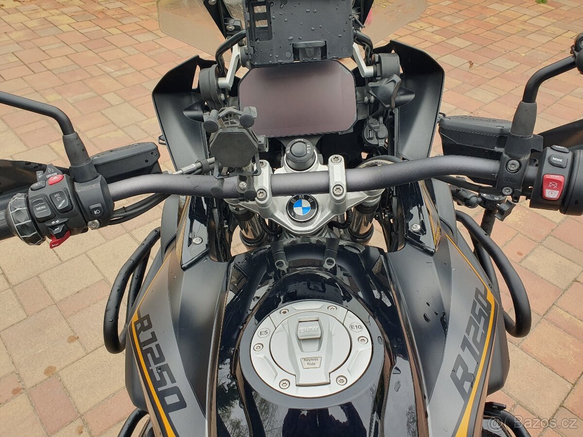 Pronájem motocyklu BMW R1250GS